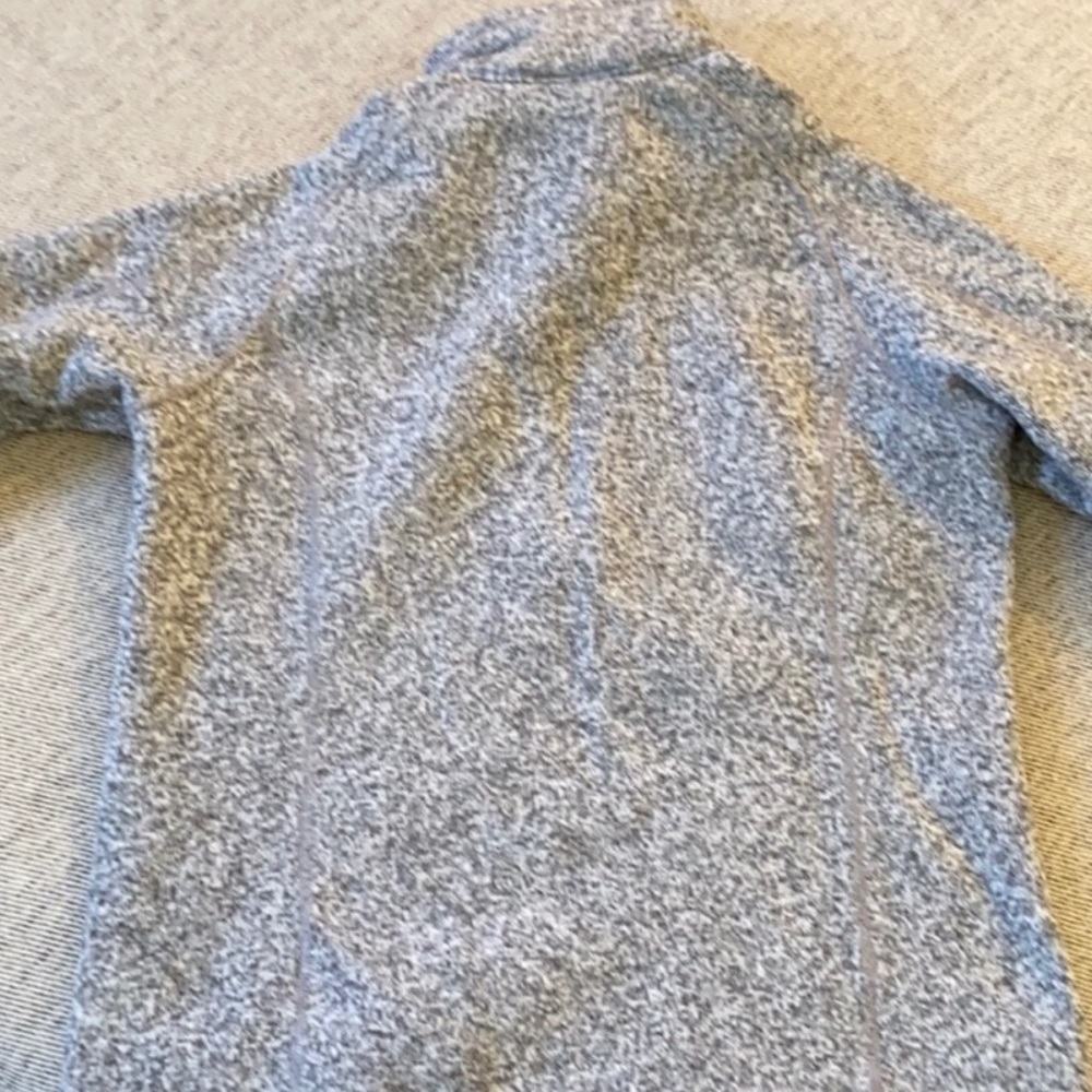 Patagonia quarter zip - Picture 3 of 4